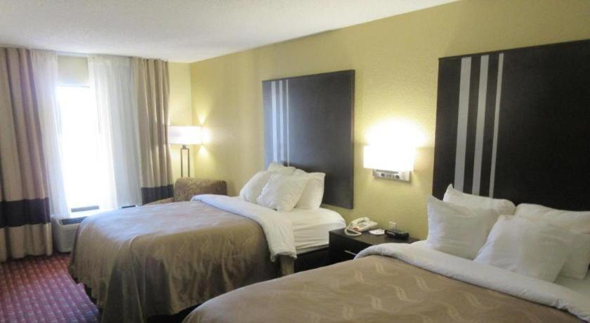 Quality Inn Andalusia Eksteriør bilde