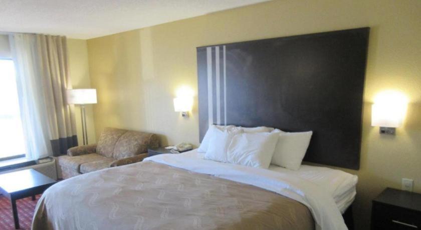 Quality Inn Andalusia Eksteriør bilde