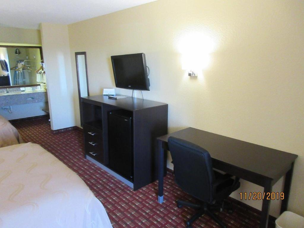 Quality Inn Andalusia Eksteriør bilde