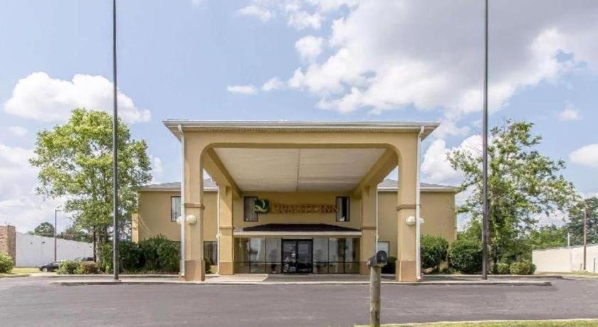 Quality Inn Andalusia Eksteriør bilde