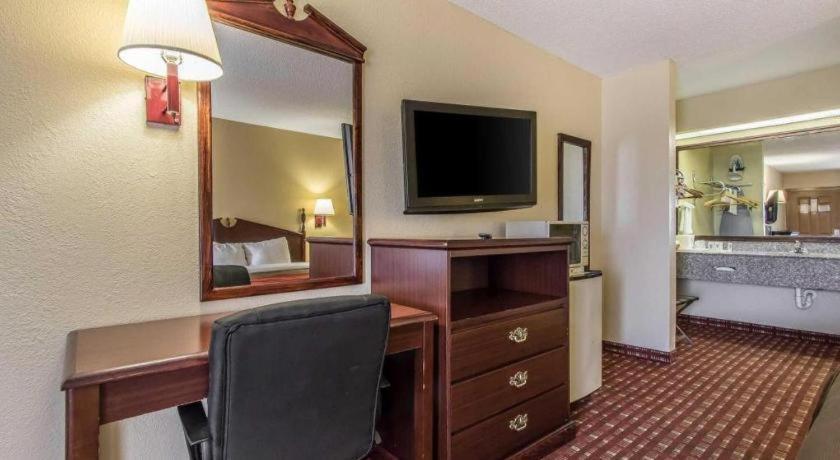 Quality Inn Andalusia Eksteriør bilde