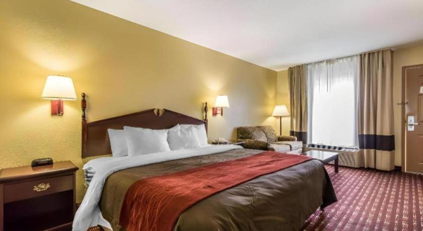 Quality Inn Andalusia Eksteriør bilde
